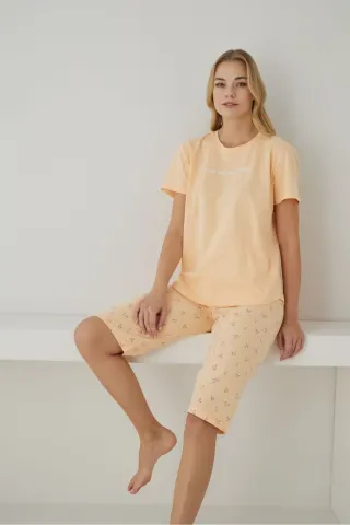 Kadın %100 Organik Pamuk Kiraz Desenli Kısa Kollu Kapri Doğal Pijama Takımı — TURUNCU