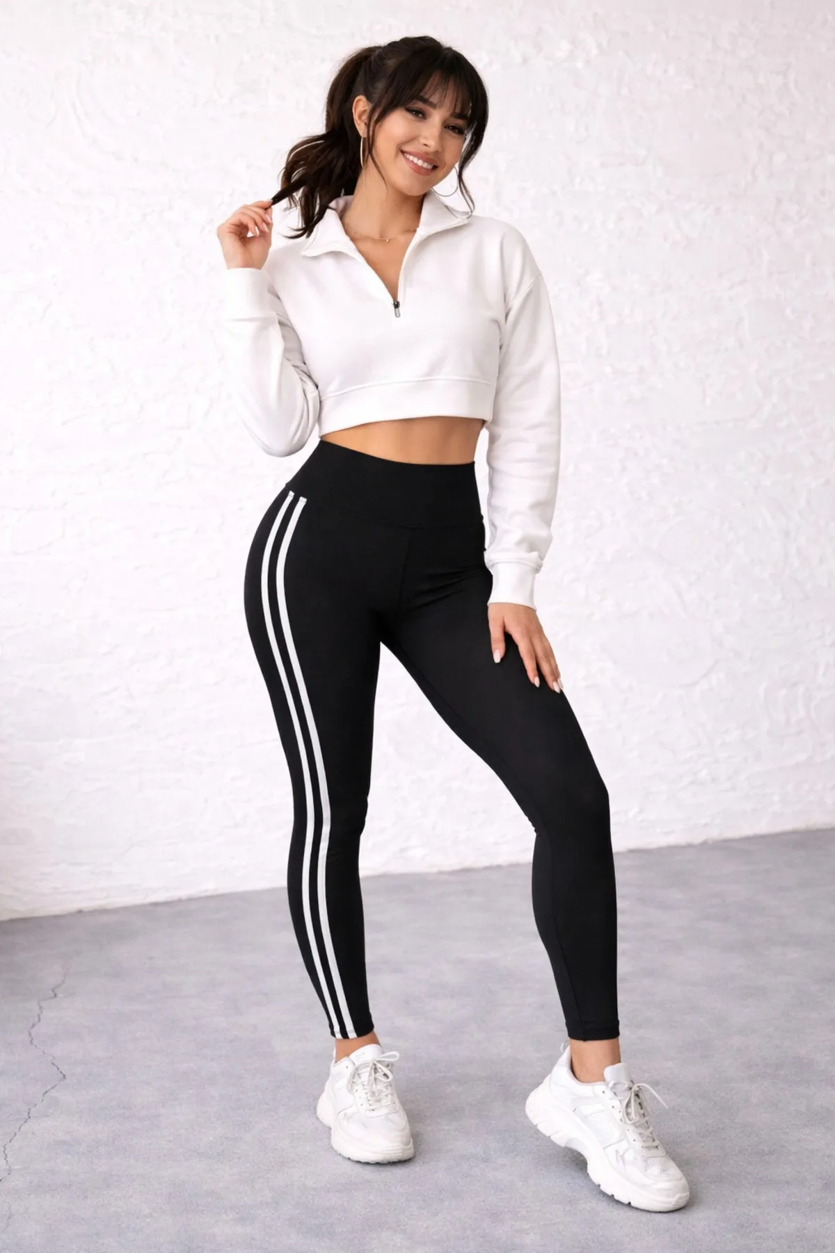 SIYAH